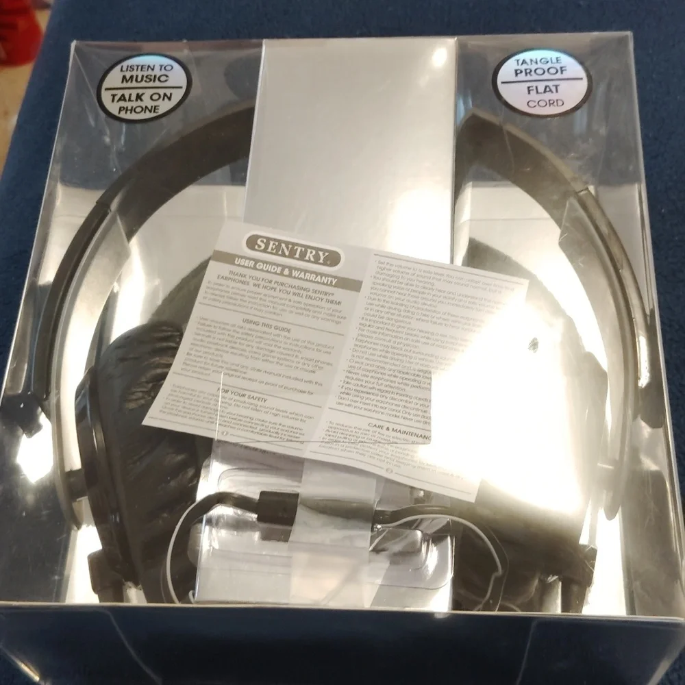Platinum in line 🎤 microphone and stereo headphones